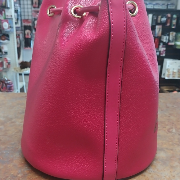 Classic Fashion Bucket Bag - Picture 3 of 4